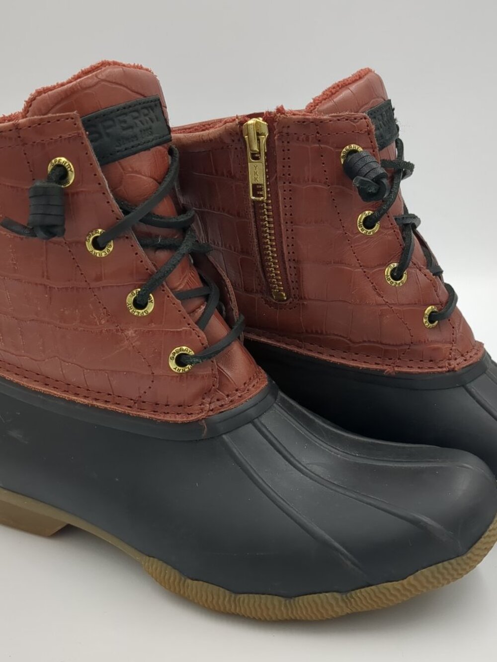 Sperry Saltwater Croc Embossed Water Resistant Duck Boot - Women's 6 Red/Black